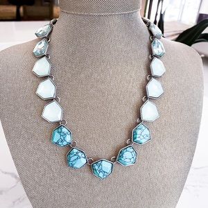 Mo’orea Turquoise Crystal Collar Necklace
